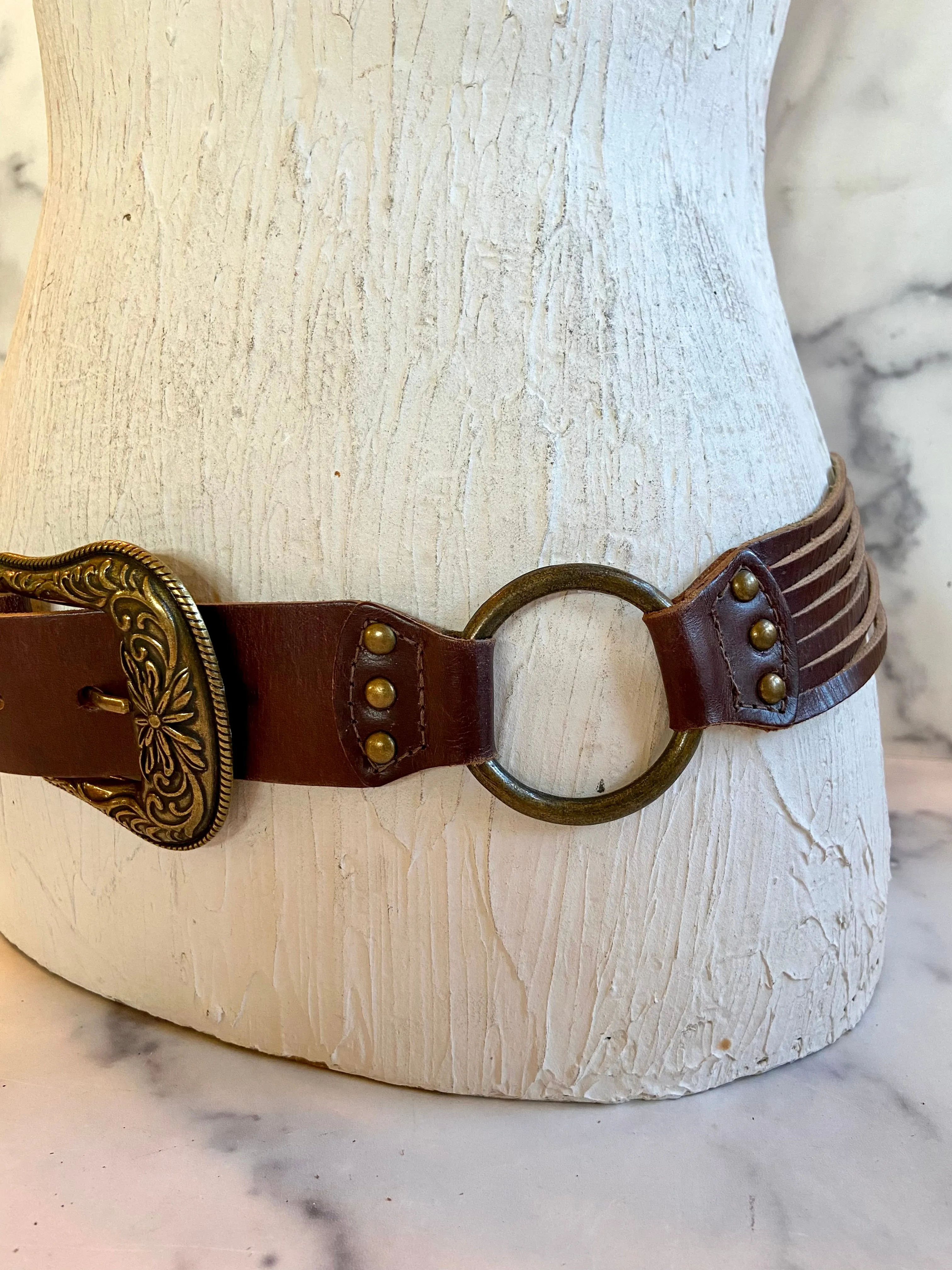 Big bronze buckle leather belt