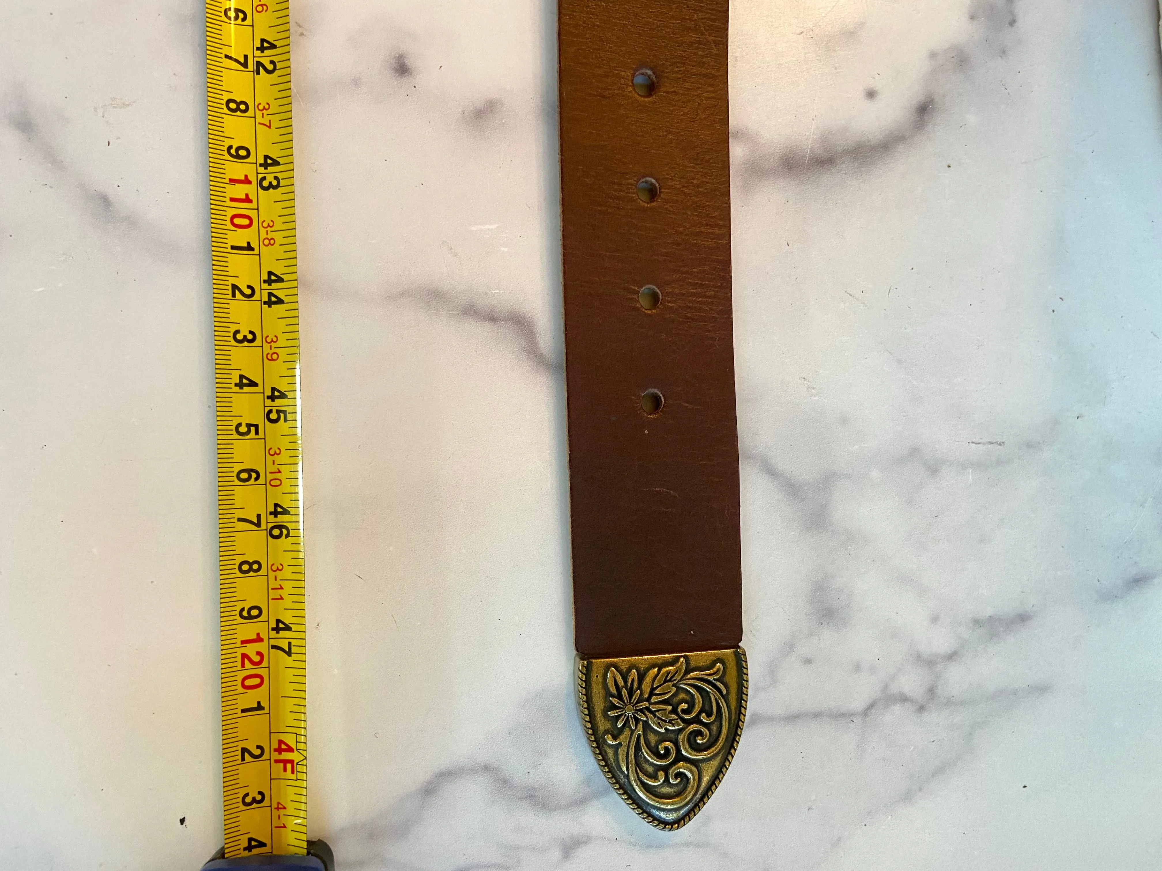 Big bronze buckle leather belt