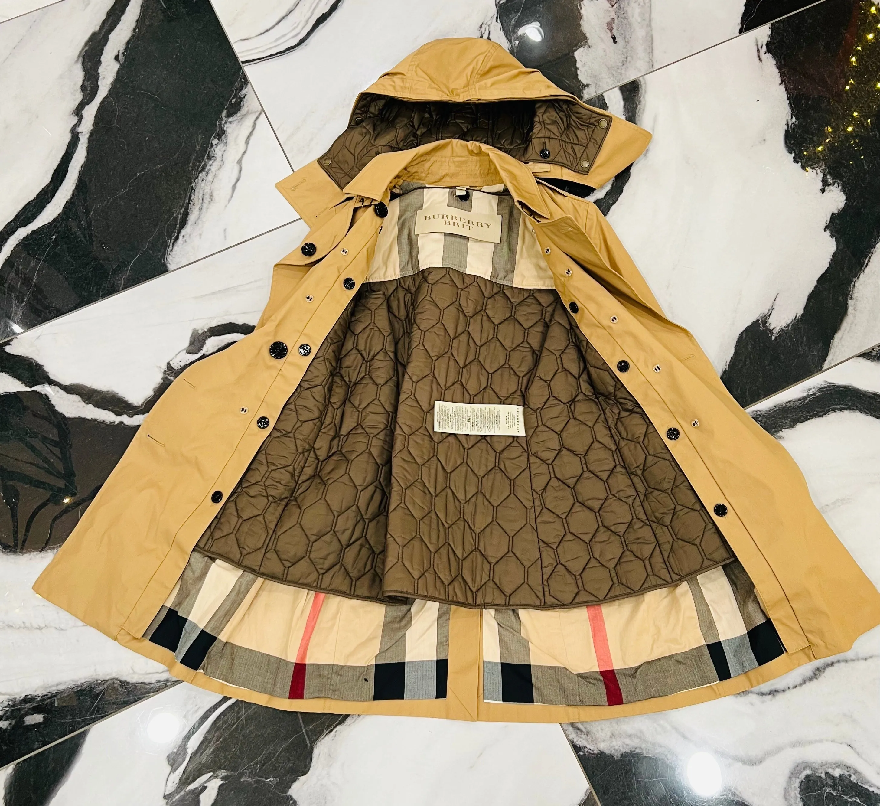 BURBERRY REYMOORE HOODED TRENCH COAT