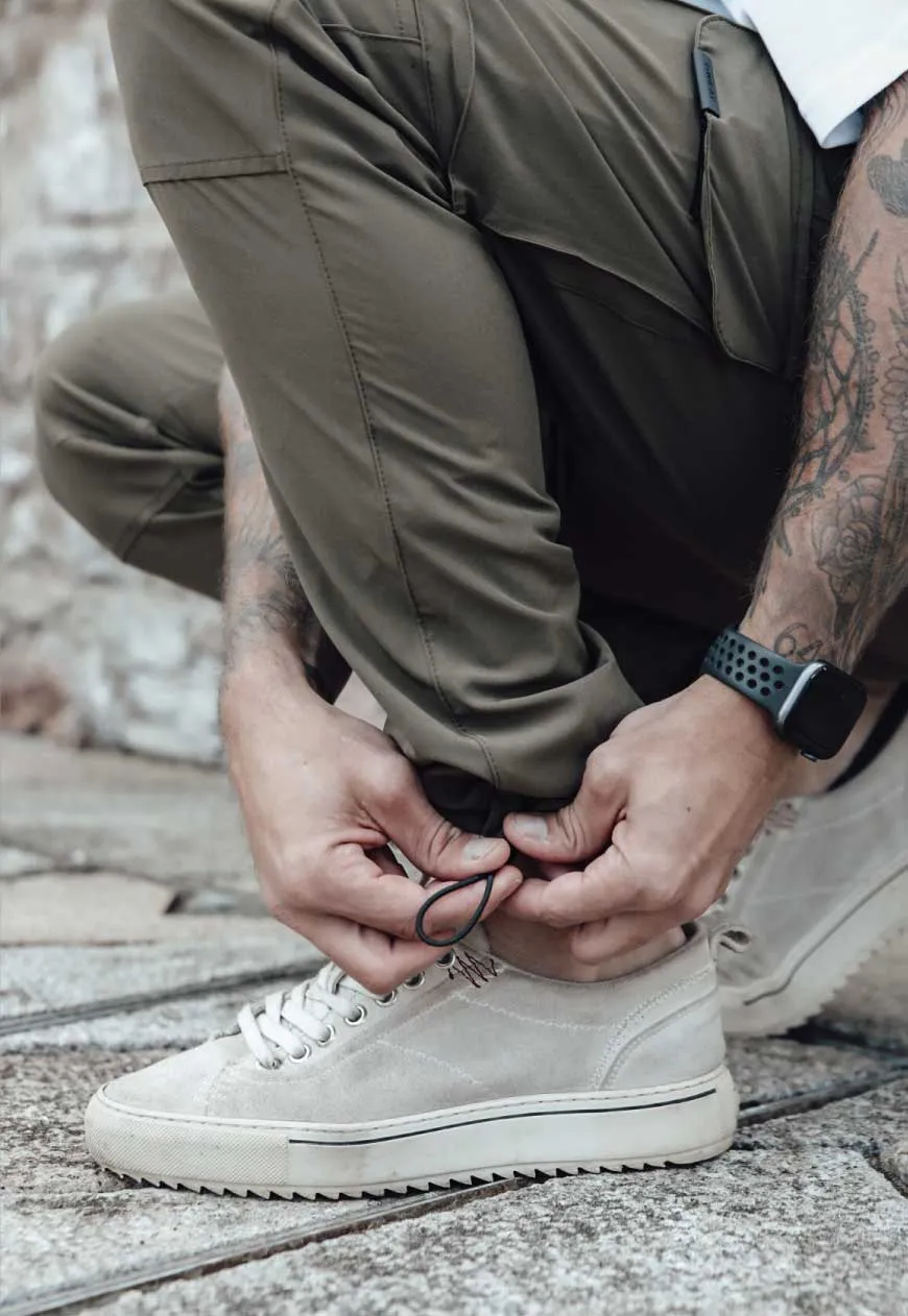 CARGO PANTS - OLIVE