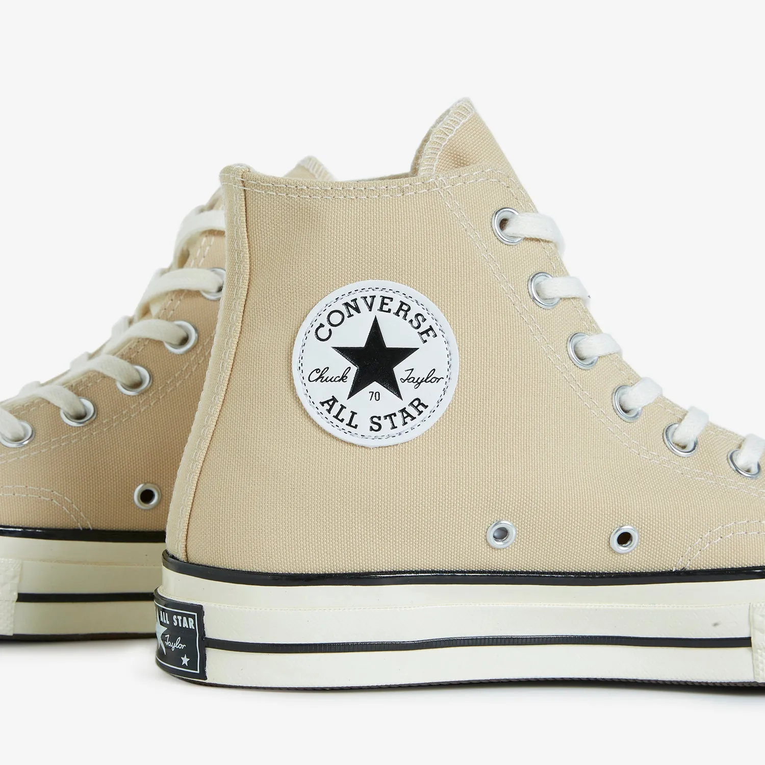 Chuck Taylor '70 Hi Oat Milk | Egret | Black