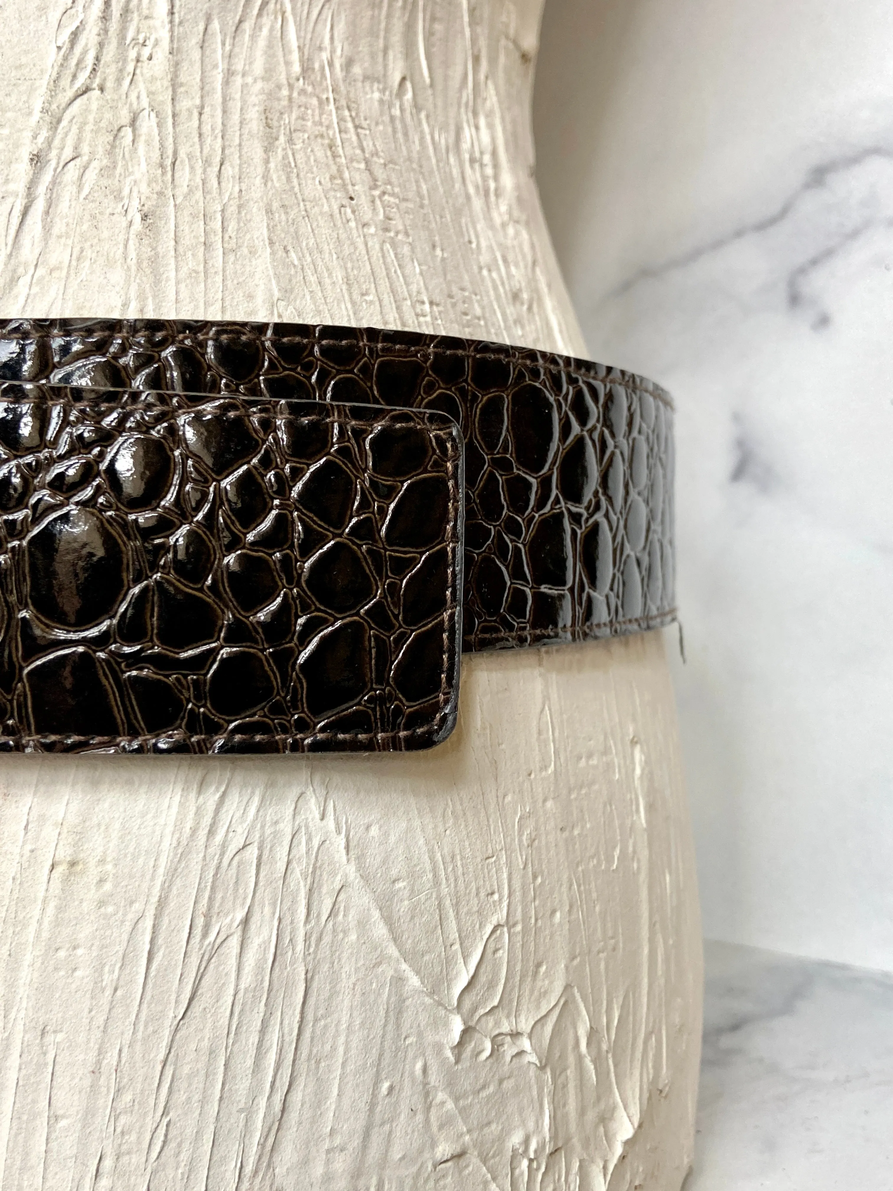 Croc leather belt