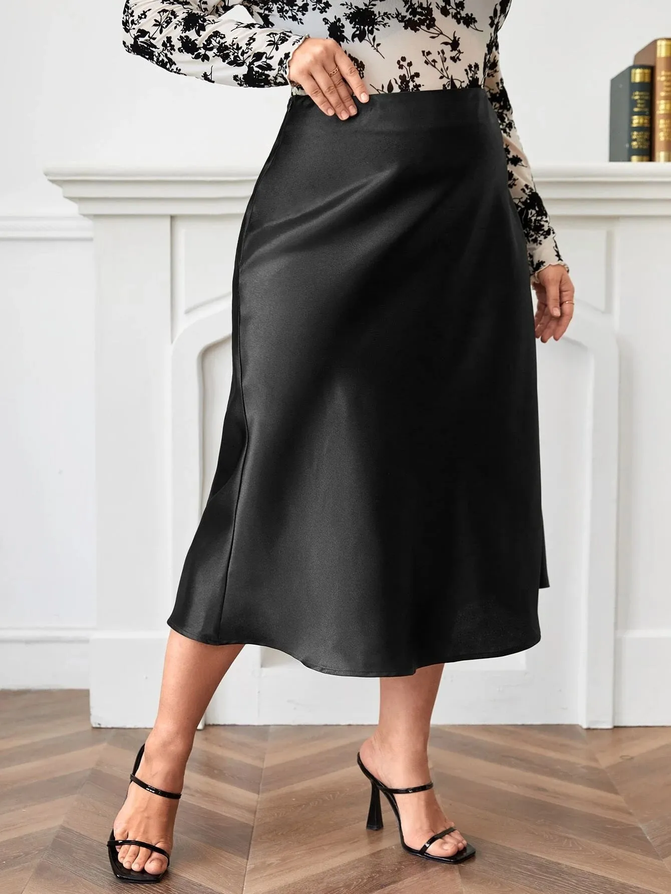 High Waist Zipper Satin Skirt