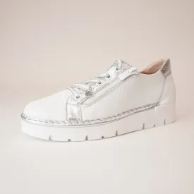 Js-2001 White/ Silver Leather Sneakers