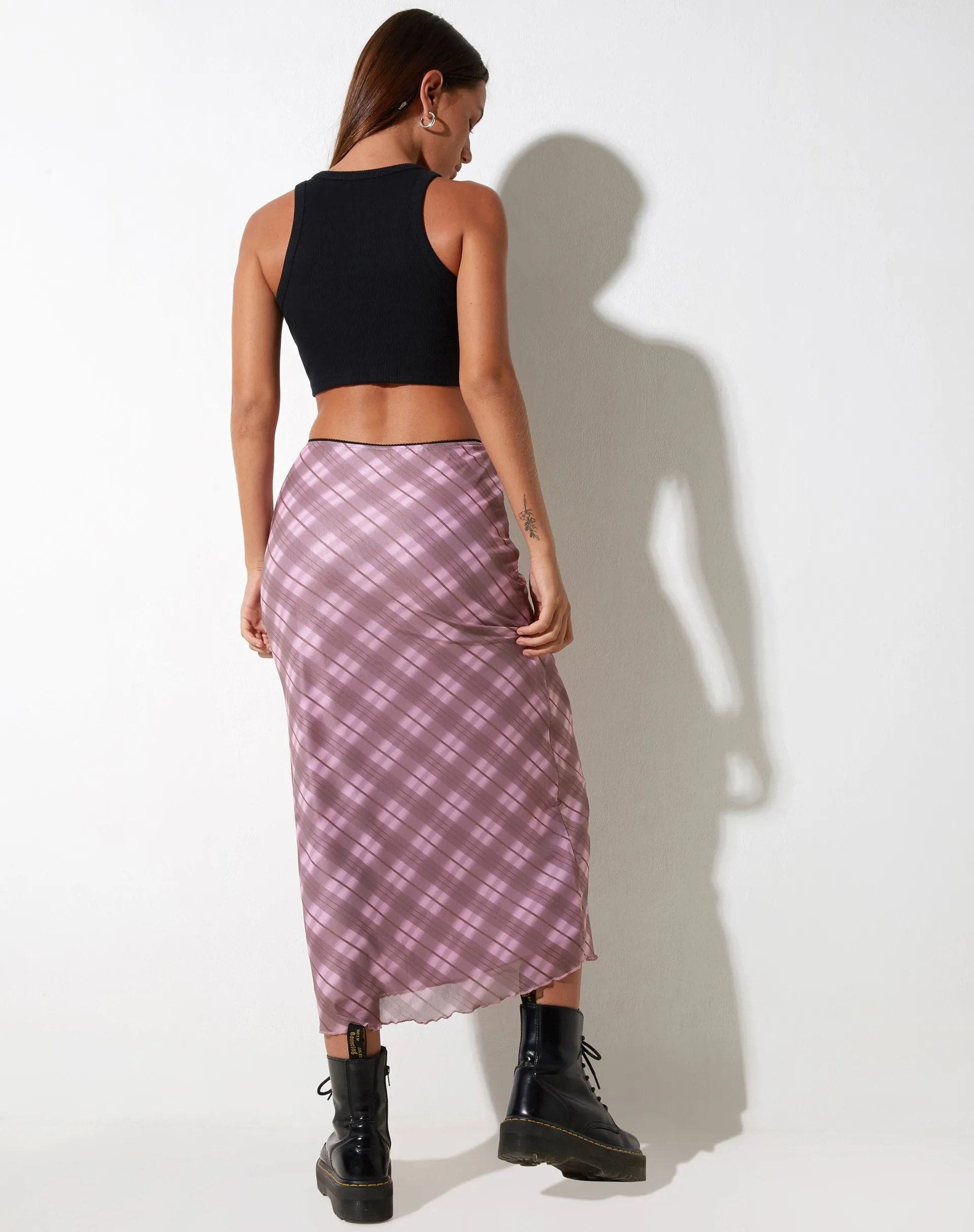 Lassie Maxi Skirt in Pink Blurred Check