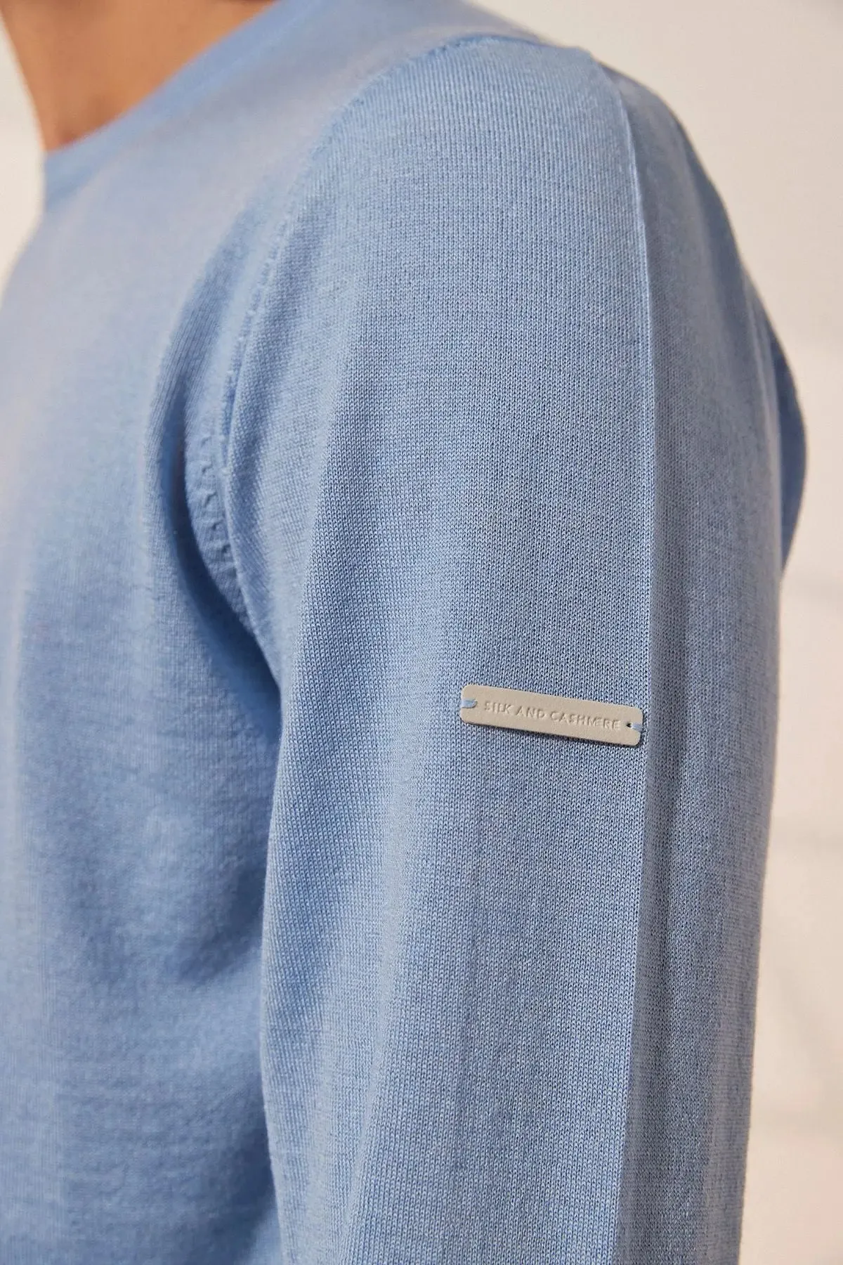 Light Blue Silk Quentin Round Neck Long Sleeve Men's Knitwear